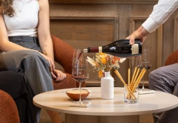 Réservez une dégustation privée de Crus Classés au Château Sainte Roseline, domaine viticole d’exception en Provence