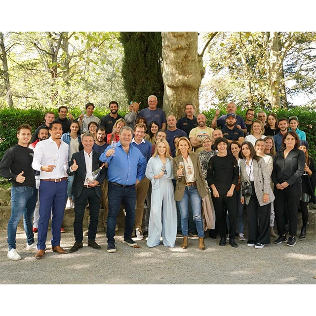 chateau sainte roseline kylie minogue debut d un beau partenariat