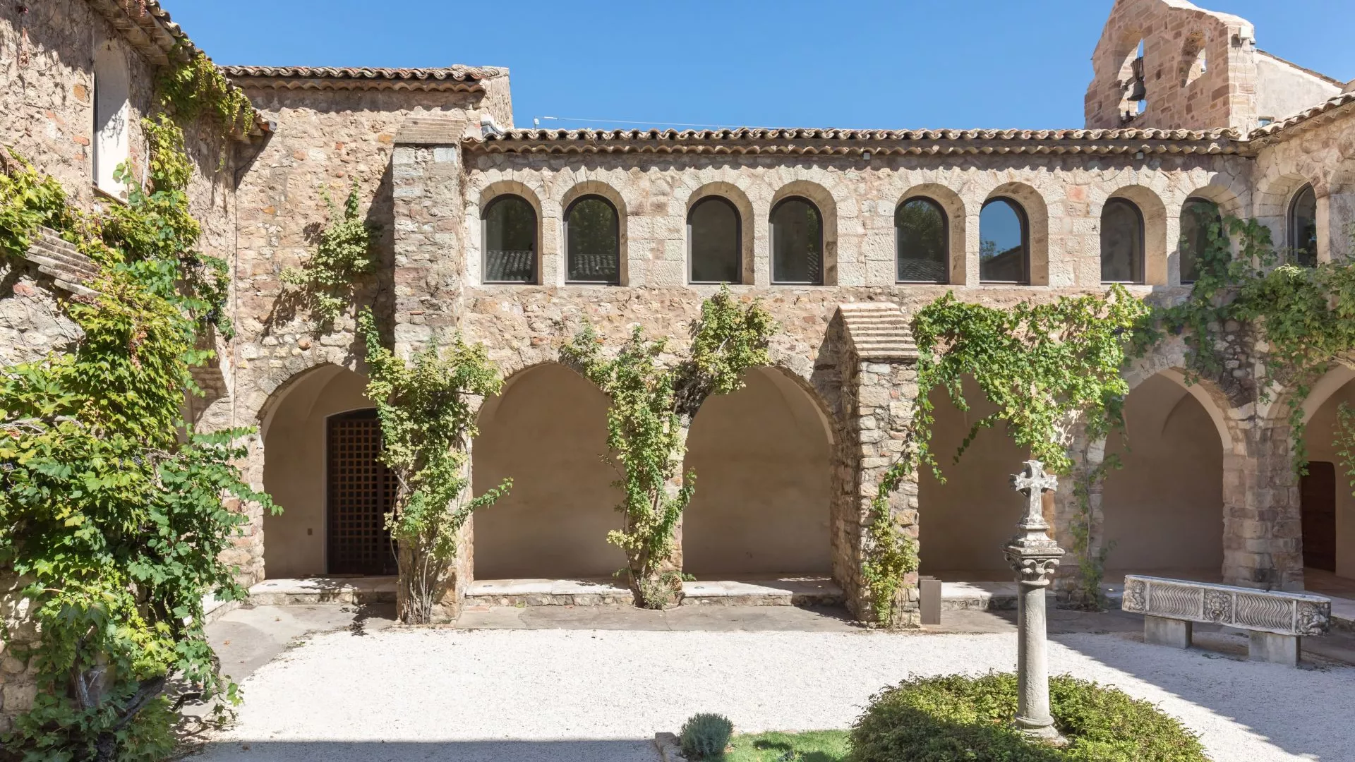 Le cloître du XIIème siècle